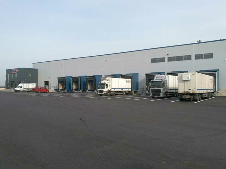 EnsetLogistiikkakeskusGebwellTaurus