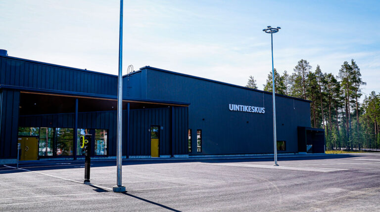 Kuortaneen uusi uintikeskus lämpenee maalämmöllä